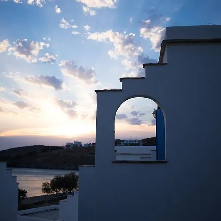 Kamares Vacation Villas Agios Romanos