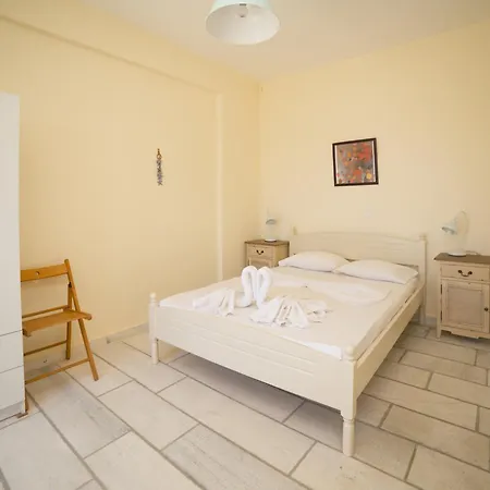 Kamares Vacation Villas Agios Romanos