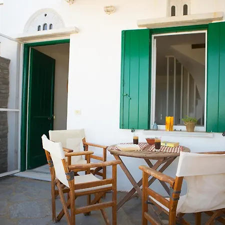 Kamares Vacation Villas * Agios Romanos